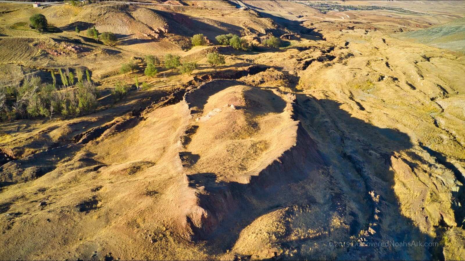 Durupinar Noah's Ark site that Ron Wyatt and others worked on.