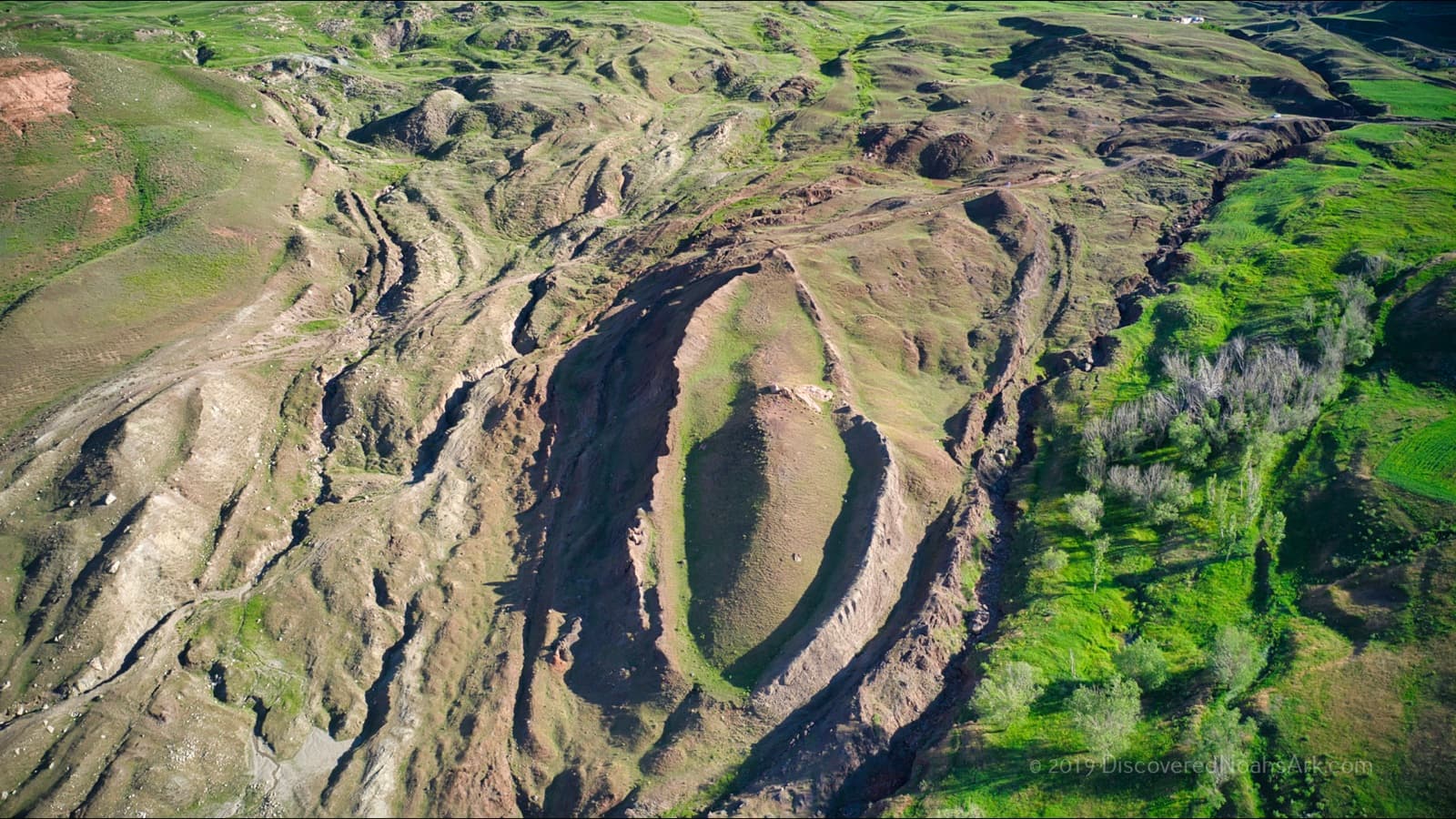 Durupinar Noah's Ark site that Ron Wyatt and others worked on.
