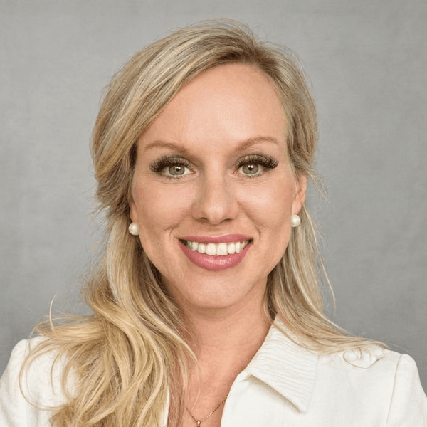 Lauren Witzke
