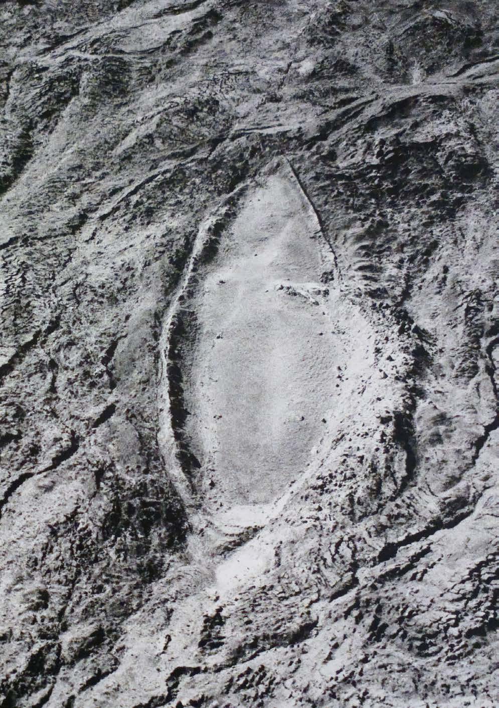1961 Ara Güler aerial photograph of the Durupınar formation